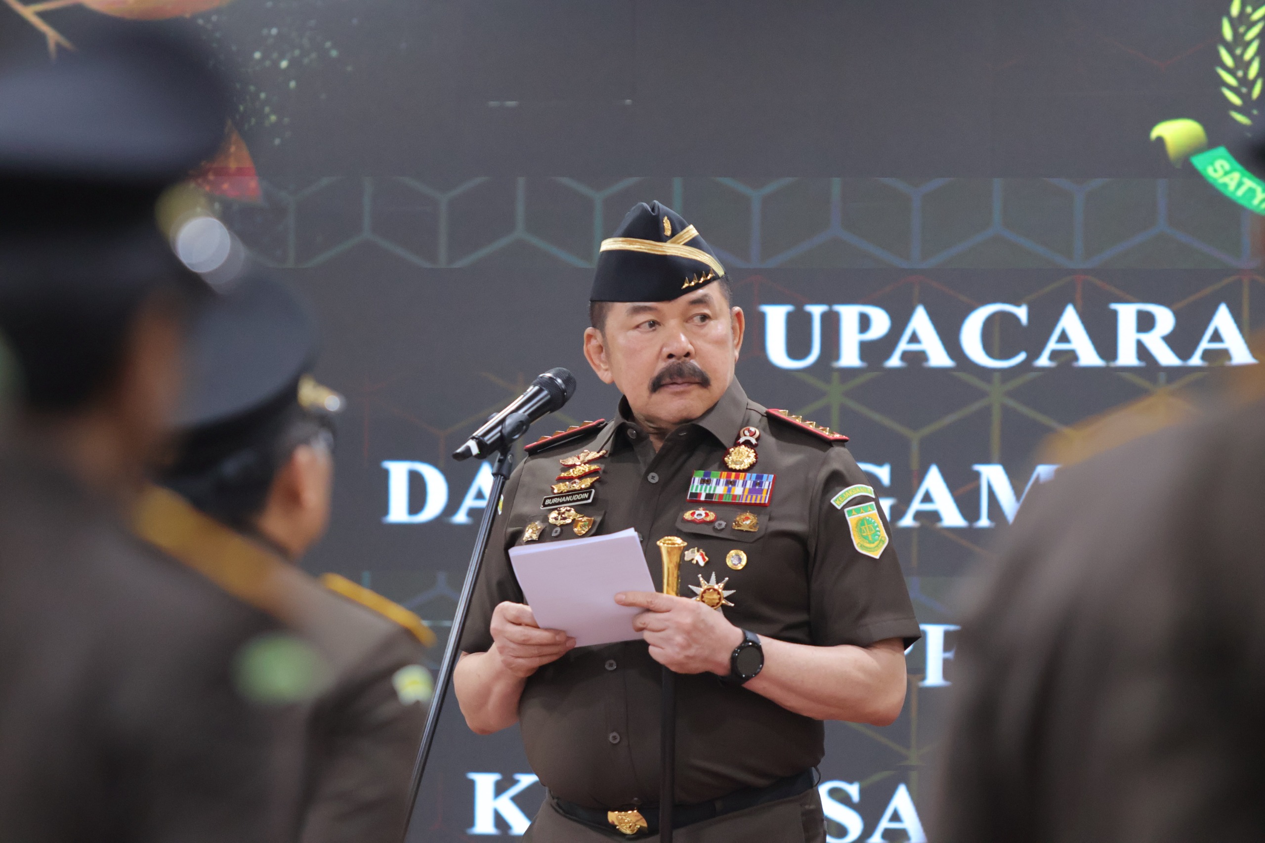 Kajari Bekasi Dicopot! Imbas Skandal OTT Bupati Ade Kuswara ?