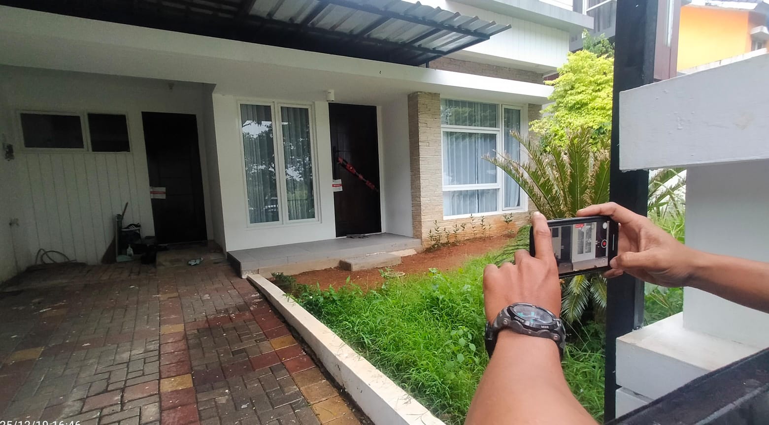 DRAMA OTT BEKASI: KPK Segel Rumah Dinas Kejari di Deltamas.