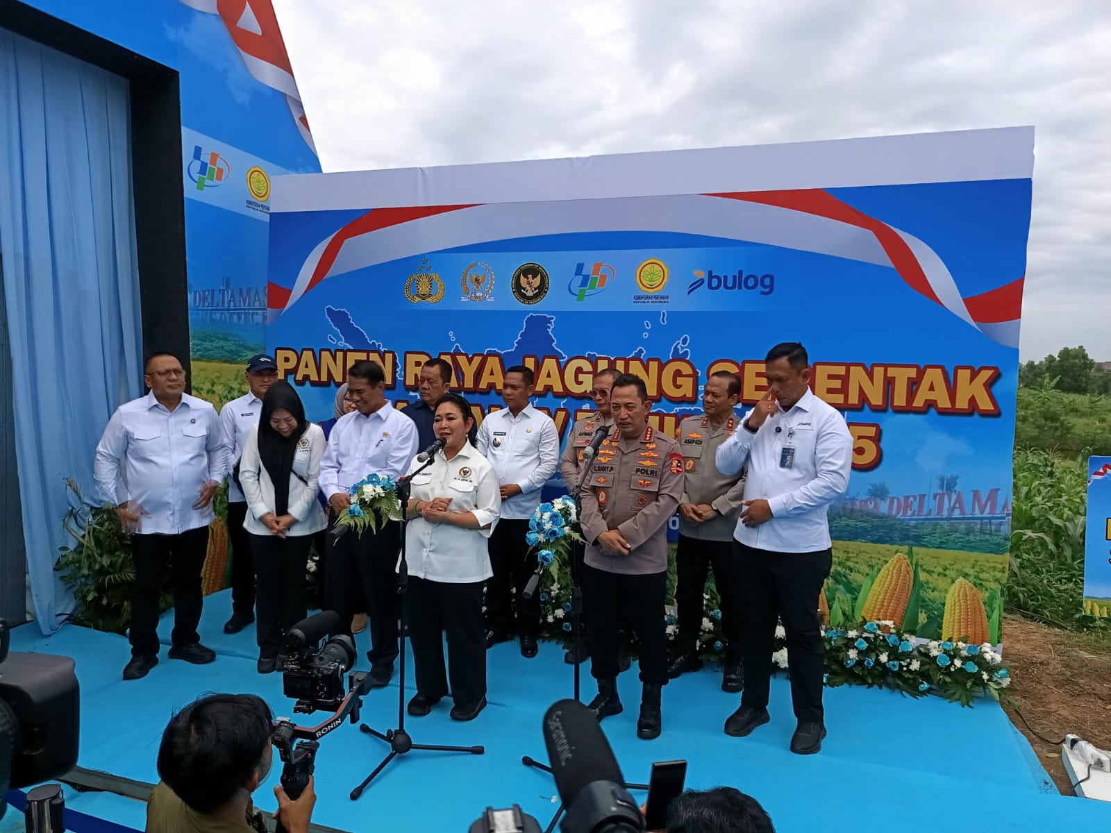 Polri Menegaskan Komitmen Dukung Ketahanan Pangan Lewat Panen Raya Jagung Serentak