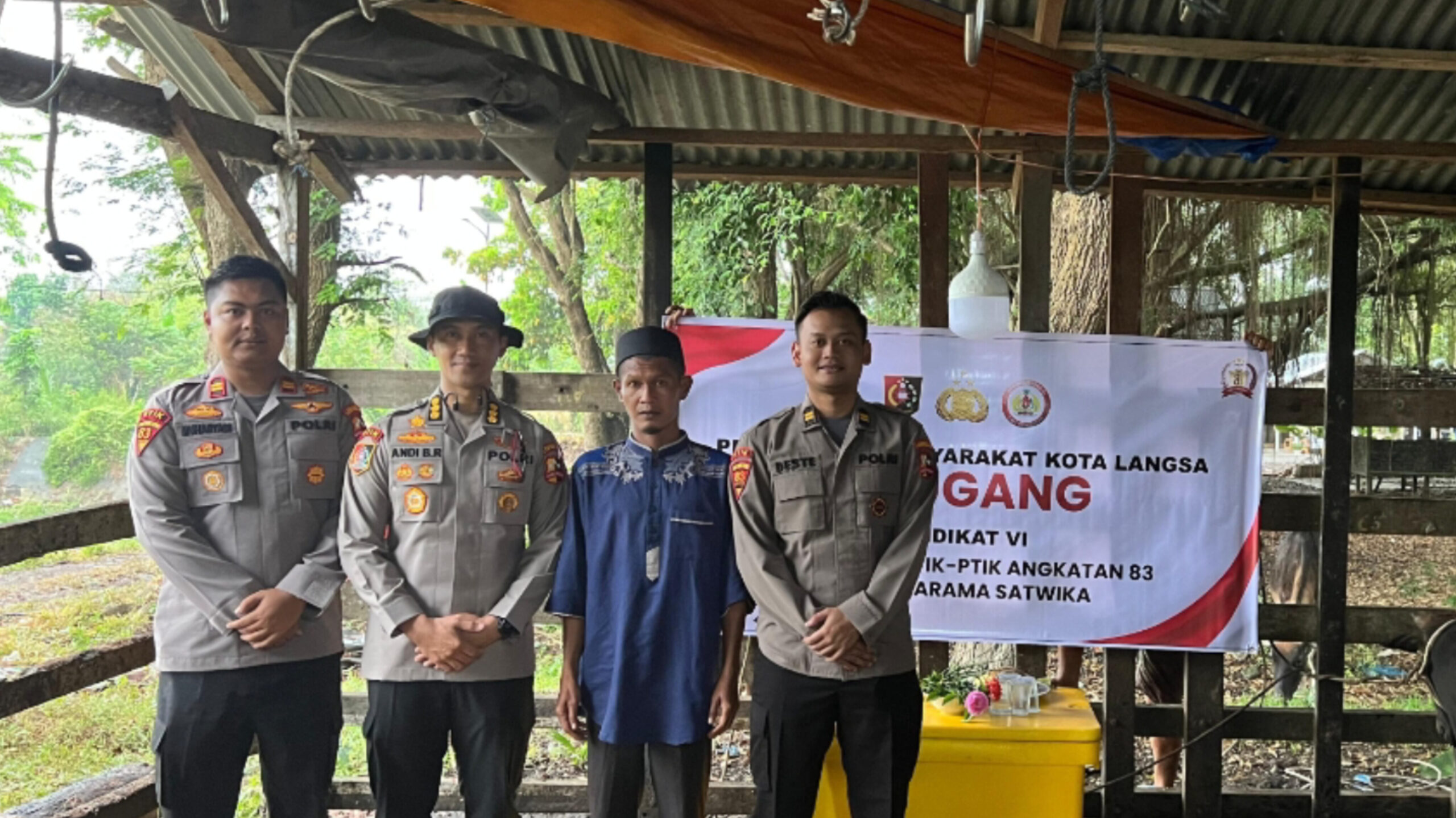 Mahasiswa STIK angkatan 83/WPS Sumbang 70 Ekor Sapi untuk Tradisi Meugang di Aceh