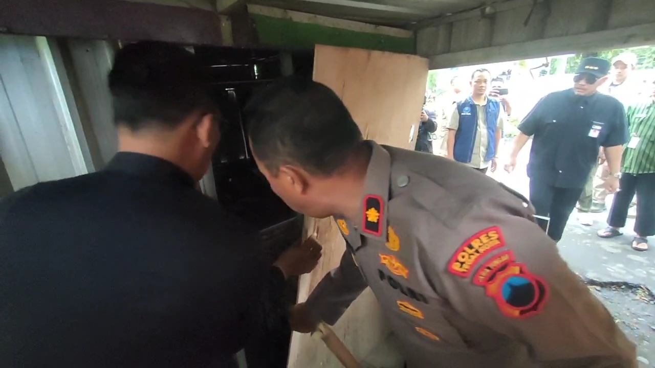Gempur Peredaran Obat Keras, Tim Gabungan Bongkar Sembilan Warung di Kota Tegal