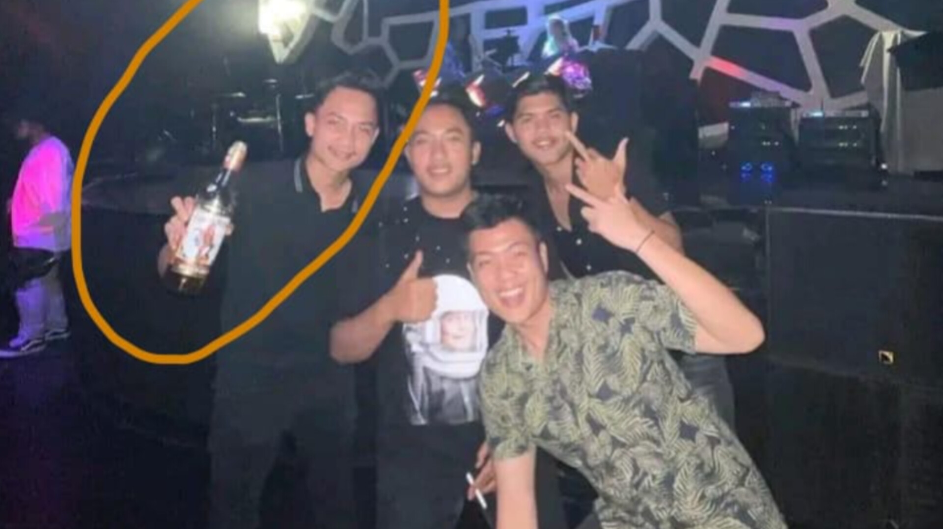 Foto Diduga Anggota DPRD Ogan Ilir di Tempat Hiburan Malam Hebohkan Jagat Maya, Masyarakat Minta Klarifikasi