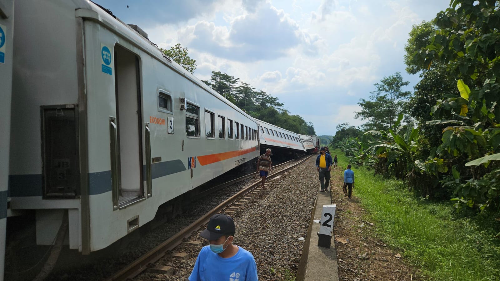 KAI DAOP 4 SEMARANG ATUR POLA OPERASI BARU, SEJUMLAH KA LINTAS SELATAN DIPUTAR VIA JALUR UTARA