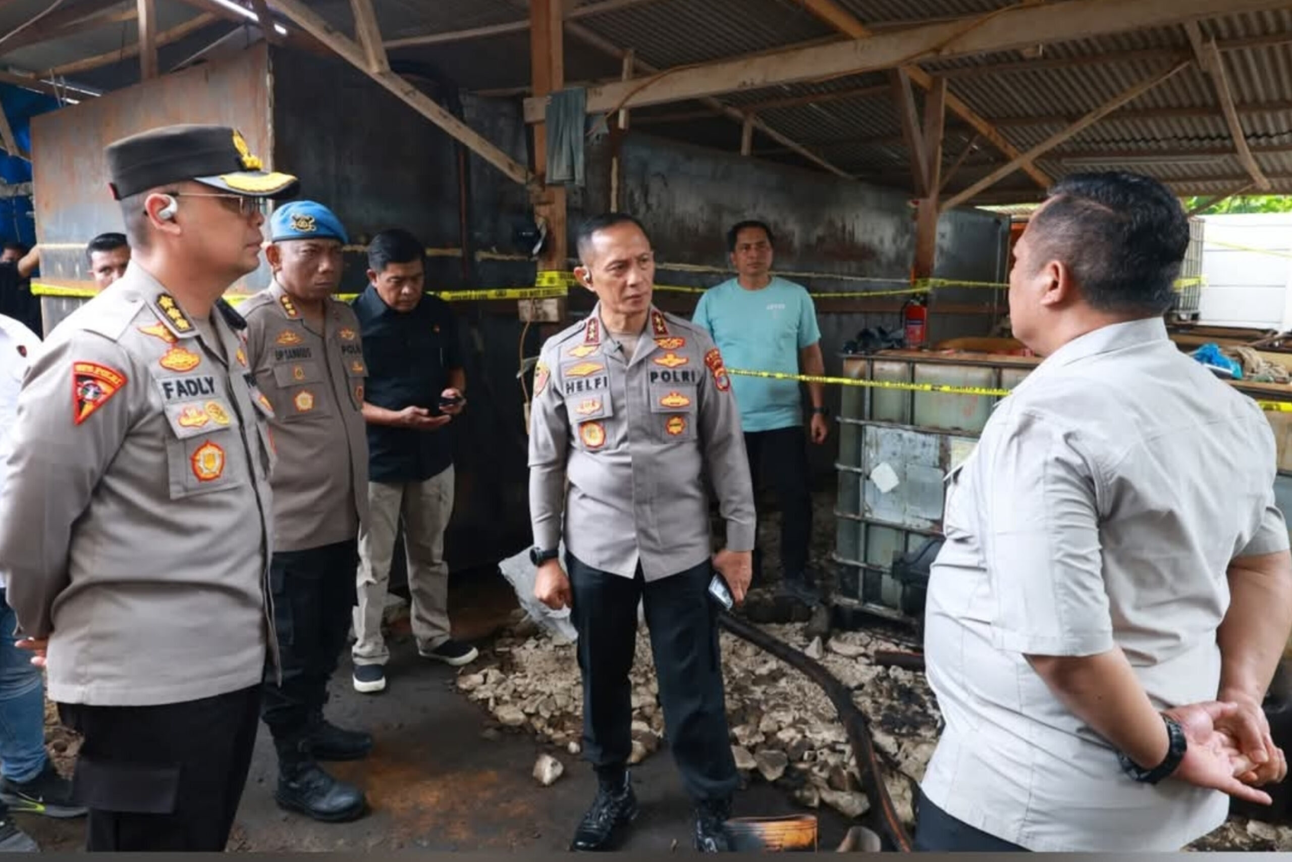 GEMPUR JARINGAN BBM ILEGAL DI PESAWARAN: Kapolda Lampung Pimpin Konpers, 203 Ribu Liter Solar Disita, Rugi Negara Capai Rp1,38 Miliar
