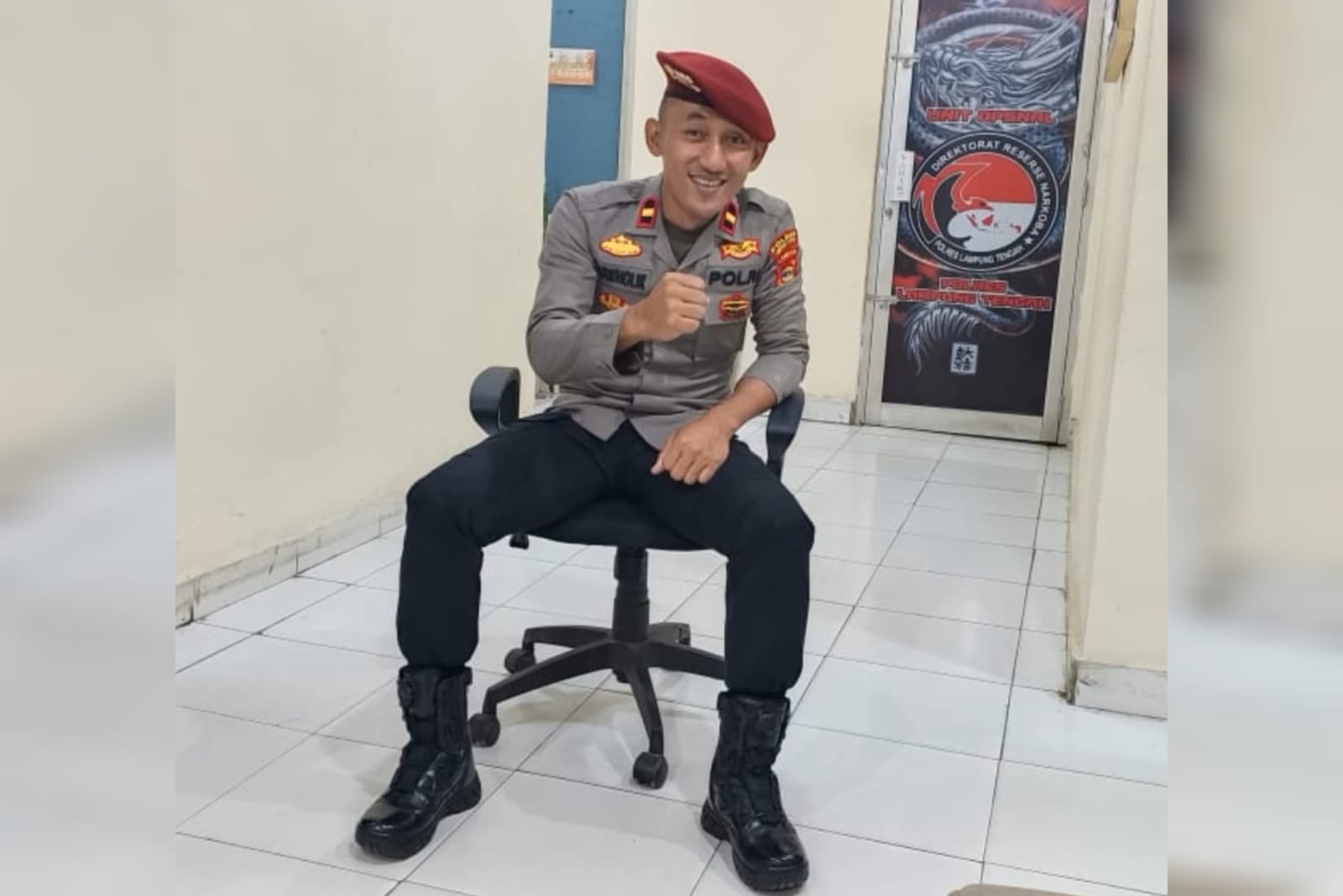 KAPOLSEK DENTETELADAS, SOSOK RENDAH HATI DAN MERAKYAT YANG JADI TELADAN KEPOLISIAN