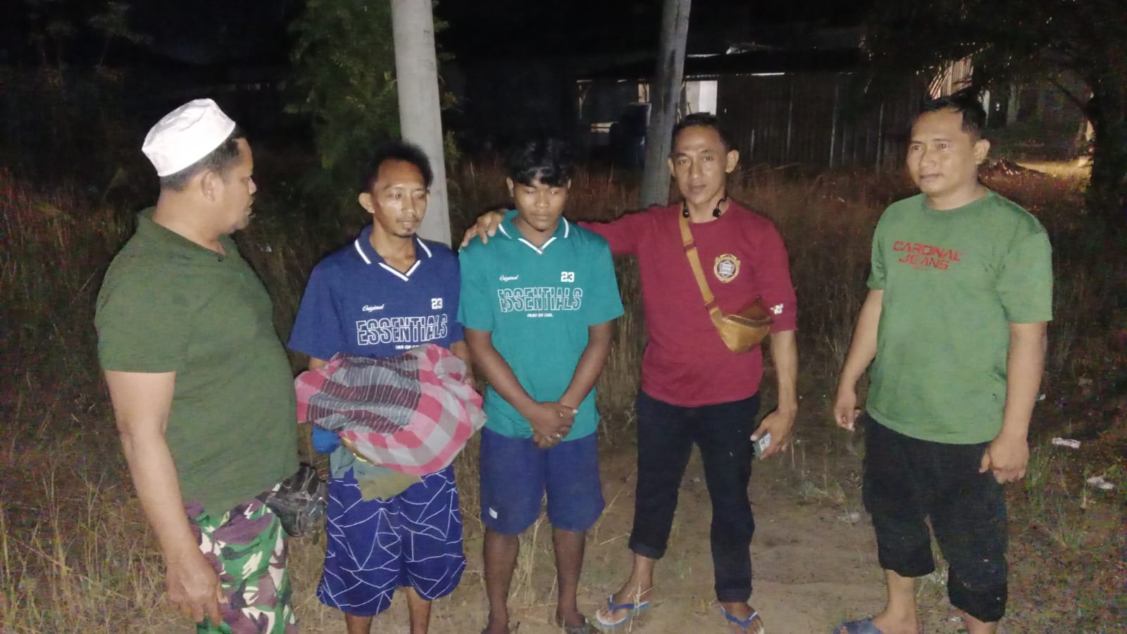 KASUS PENYEKAPAN SELAMA 7 BULAN: DUA ORANG BERHASIL DILEPASKAN TIM POLSEK DENTETELADAS, PELAKU BERNAMA MORANG MASIH DALAM PENGEJARAN, DIJAMIN TERTANGKAP TIDAK LEBIH DARI 1 X 24 JAM