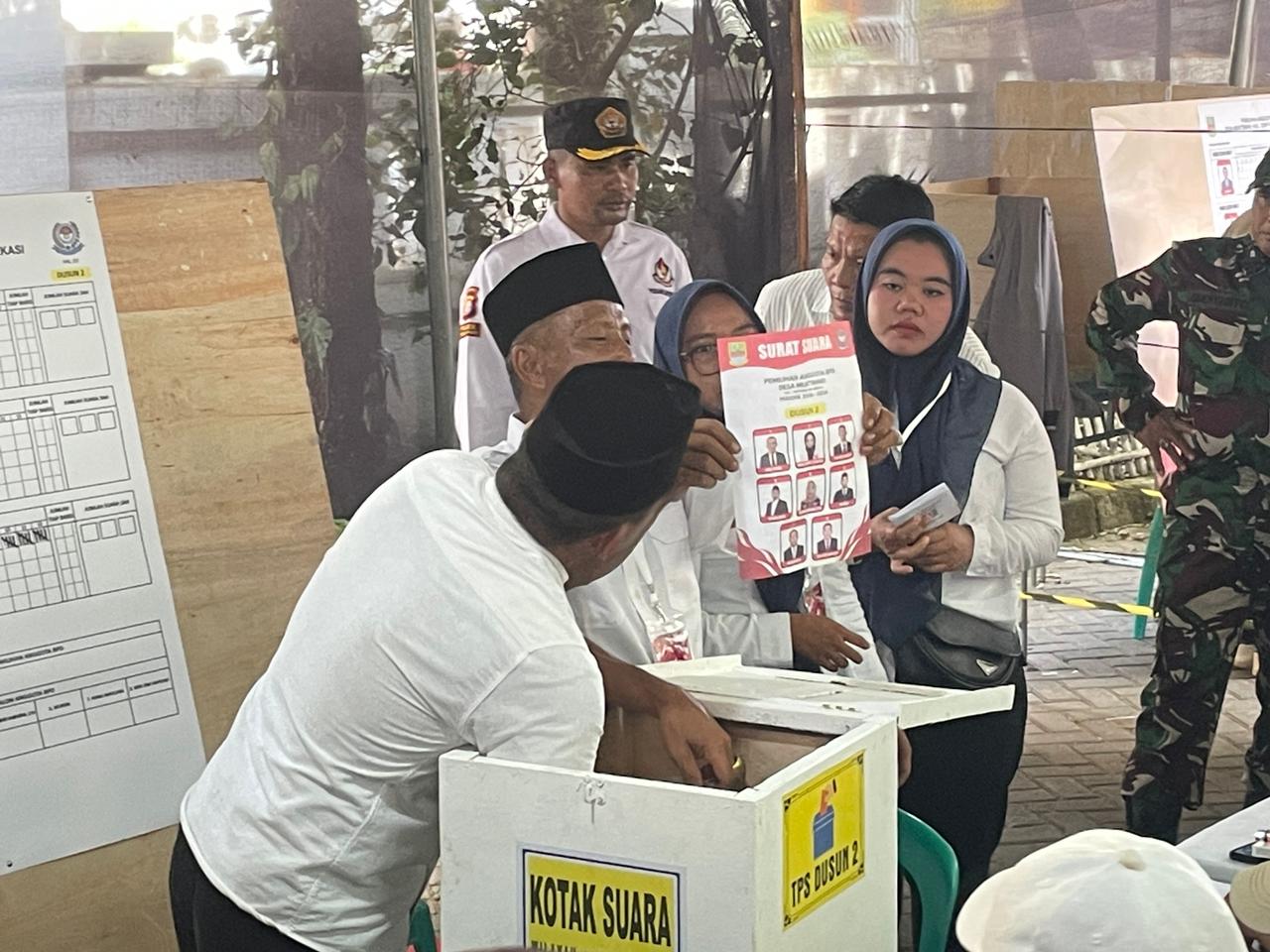 Ratusan Warga Padati Pemilihan BPD Desa Muktiwari, Sadam Husein Jadi Peraih Suara Terbanyak