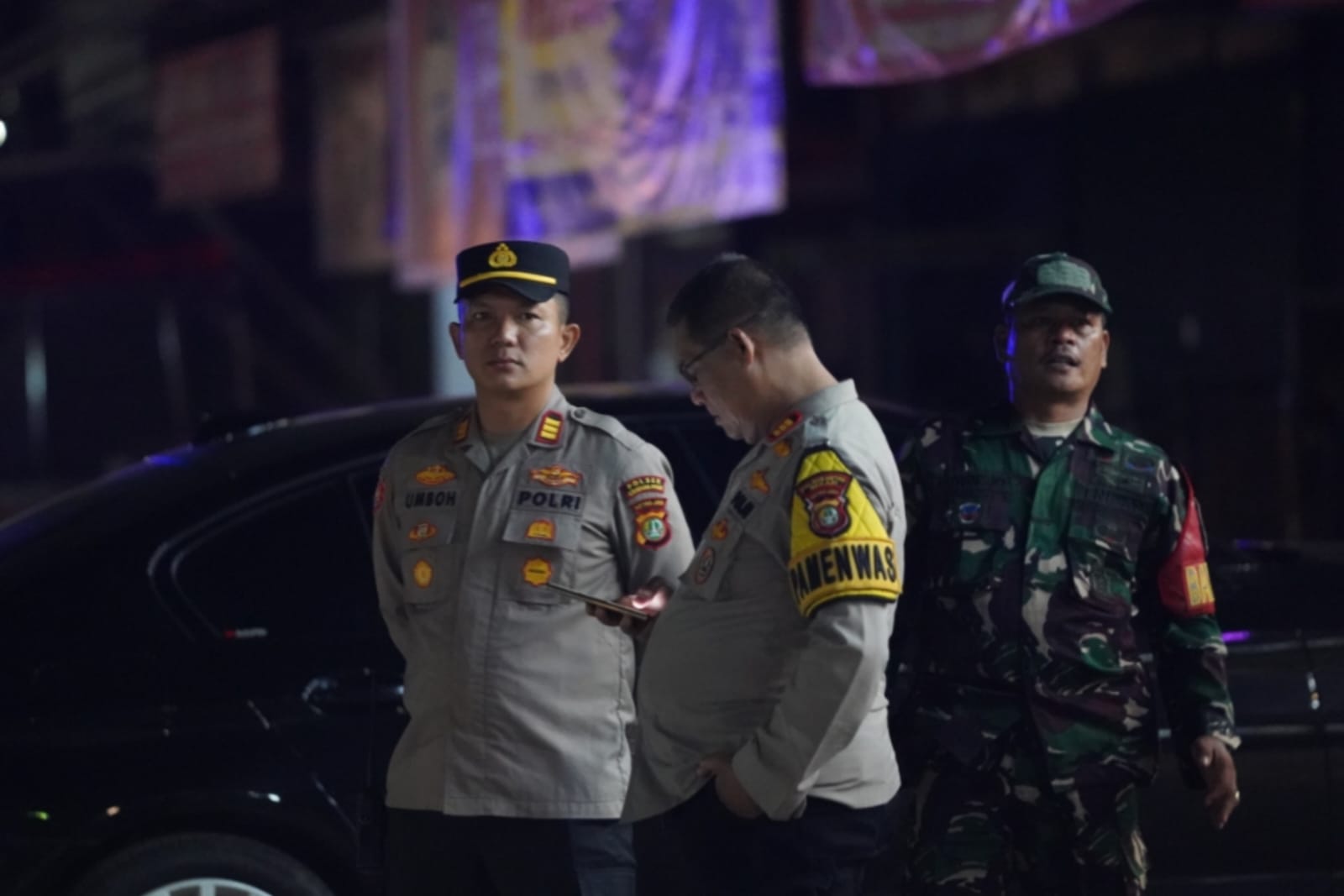 PERKUKUH SITUASI KEAMANAN: POLSEK CIKARANG PUSAT GANDENG TIGA PILAR DAN BERBAGAI UNSUR TERKAIT GELAR PATROLI GABUNGAN SERTA OPERASI KEJAHATAN JALANAN, WILAYAH TERKENDALI AMAN