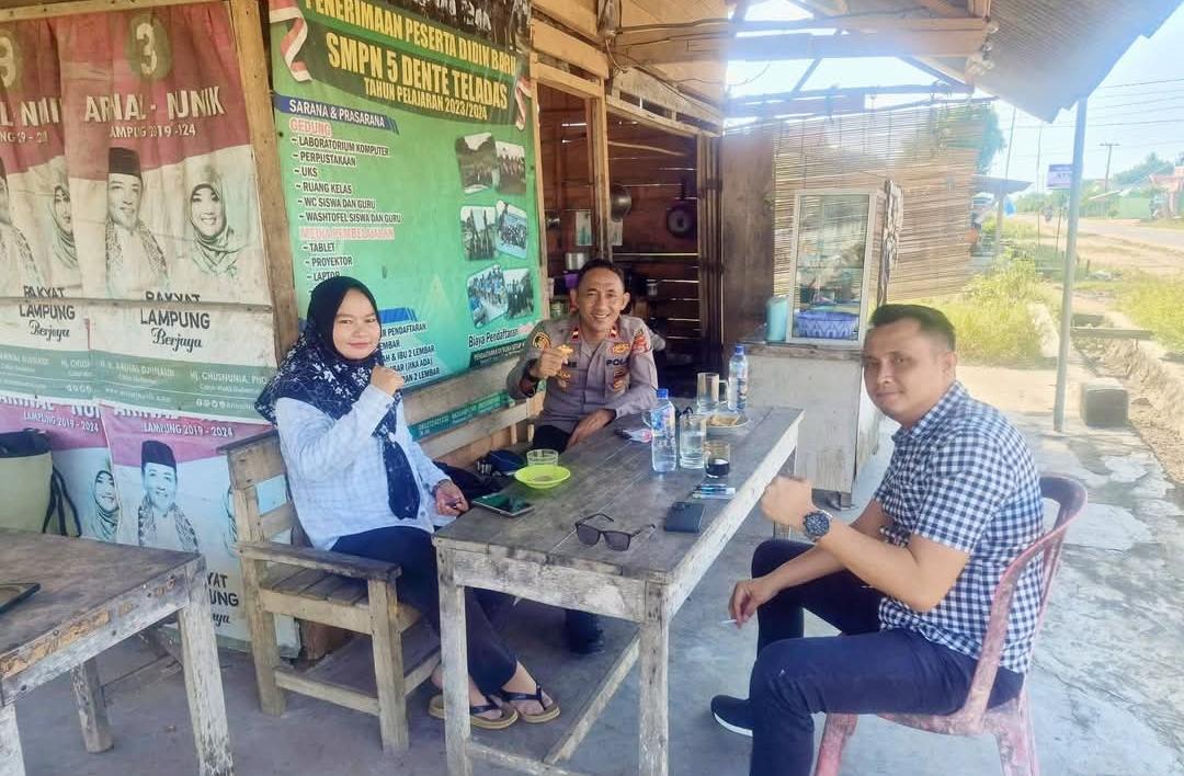 Silaturahmi Aparat dan Petugas Kesehatan Bahas Perbaikan Jalan dan Kesejahteraan Warga Denteteladas